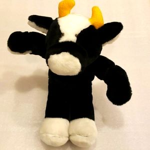 Vintage plush dairy cow. Stuffed animal 1980s